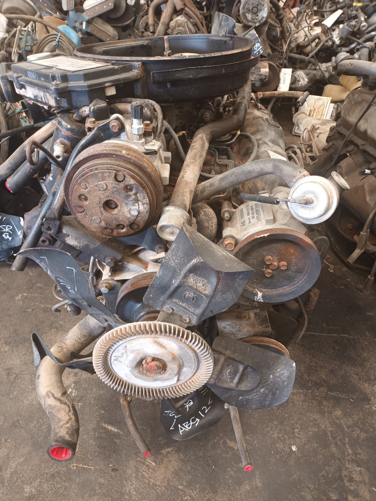 DODGE 318 USED CONDITION GOOD FOR REBUILDING