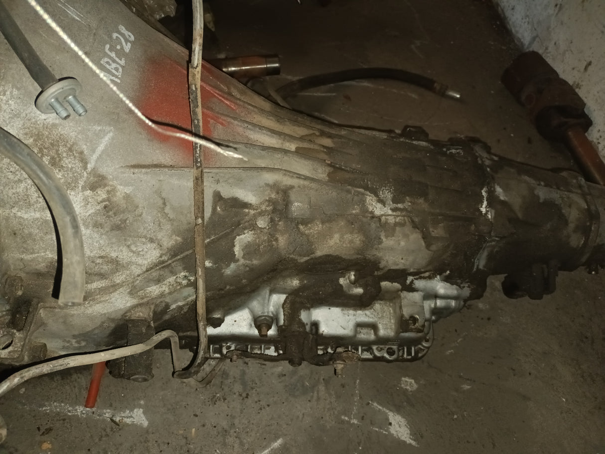 FORD TRANSMISSION C6  BB IN REBUILDABLE CONDITION