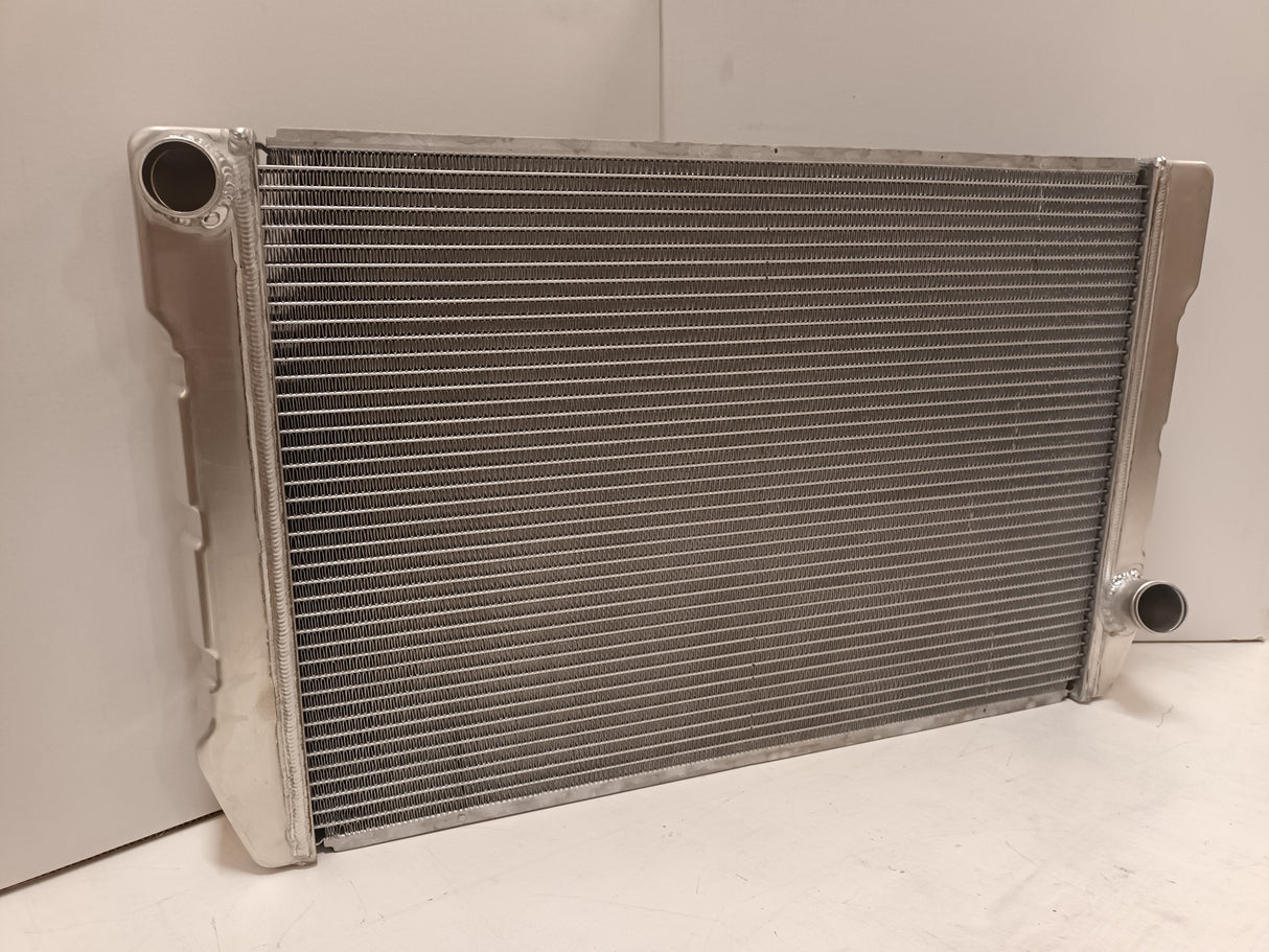 SRP RADIATOR ALLOY RACE. 19'' X 31'' GM TYPE. WITH NO FILLER NECK