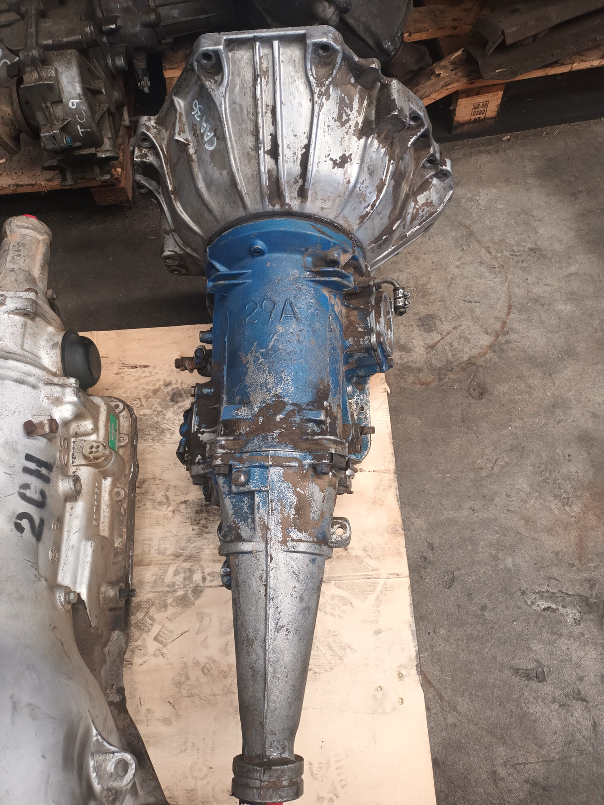 FORD TRANSMISSION C4 CASE FILL USED IN REBUILDABLE CONDITION