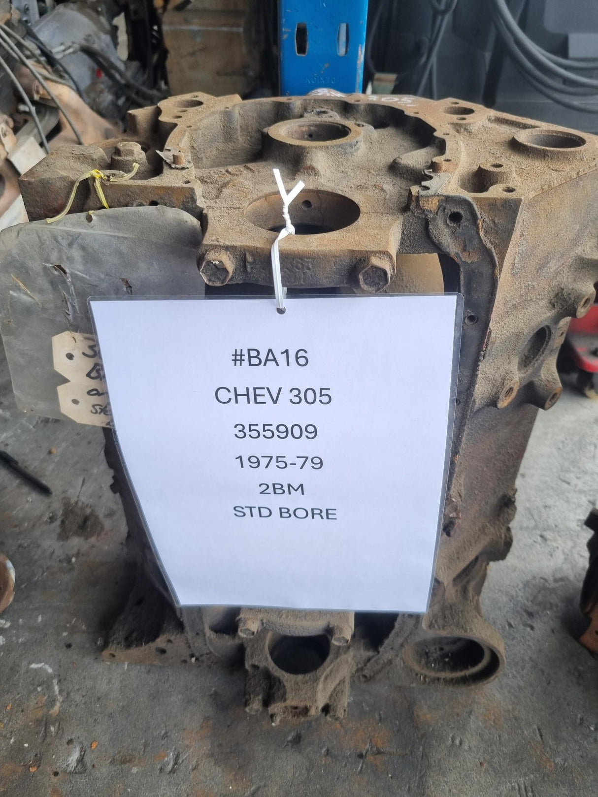 CHEV 305 BLOCK 355909 1975-79 STD BORE USED
