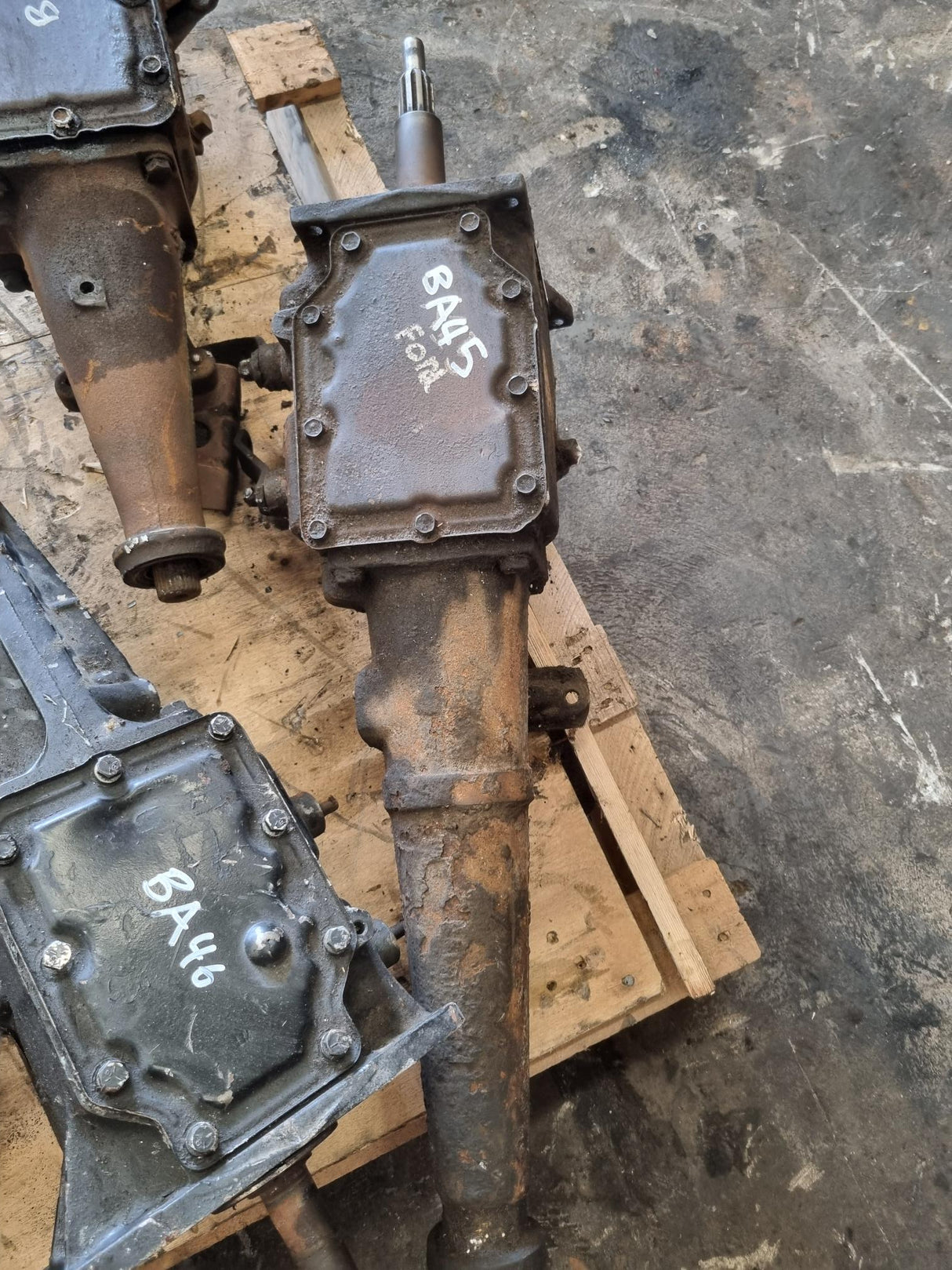 TOPLOADER 3 SPEED MANUAL TRANSMISSION 1965/66 USED IN REBUILDABLE CONDITION