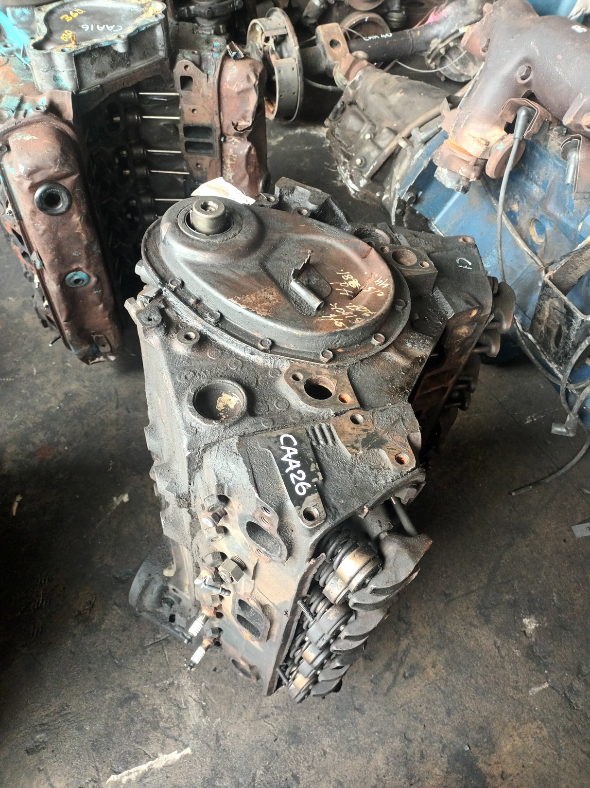 CHEV 350 LONG ENGINE USED IN REBUILDABLE CONDITION 4BM