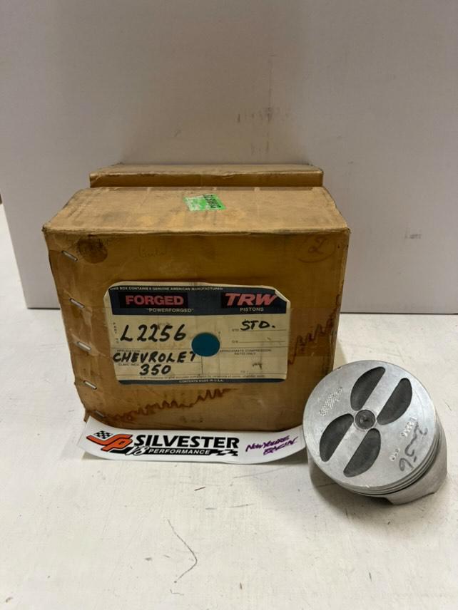 TRW PISTON SET CHEV 350 STD L2556