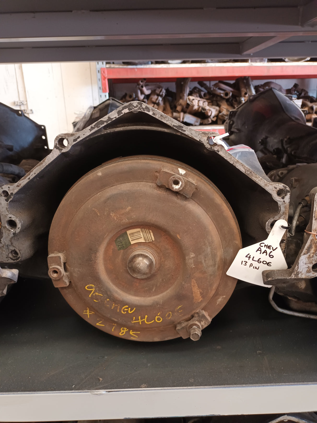 CHEV TRANSMISSION 4L60E. IN REBUILDABLE CONDITION.