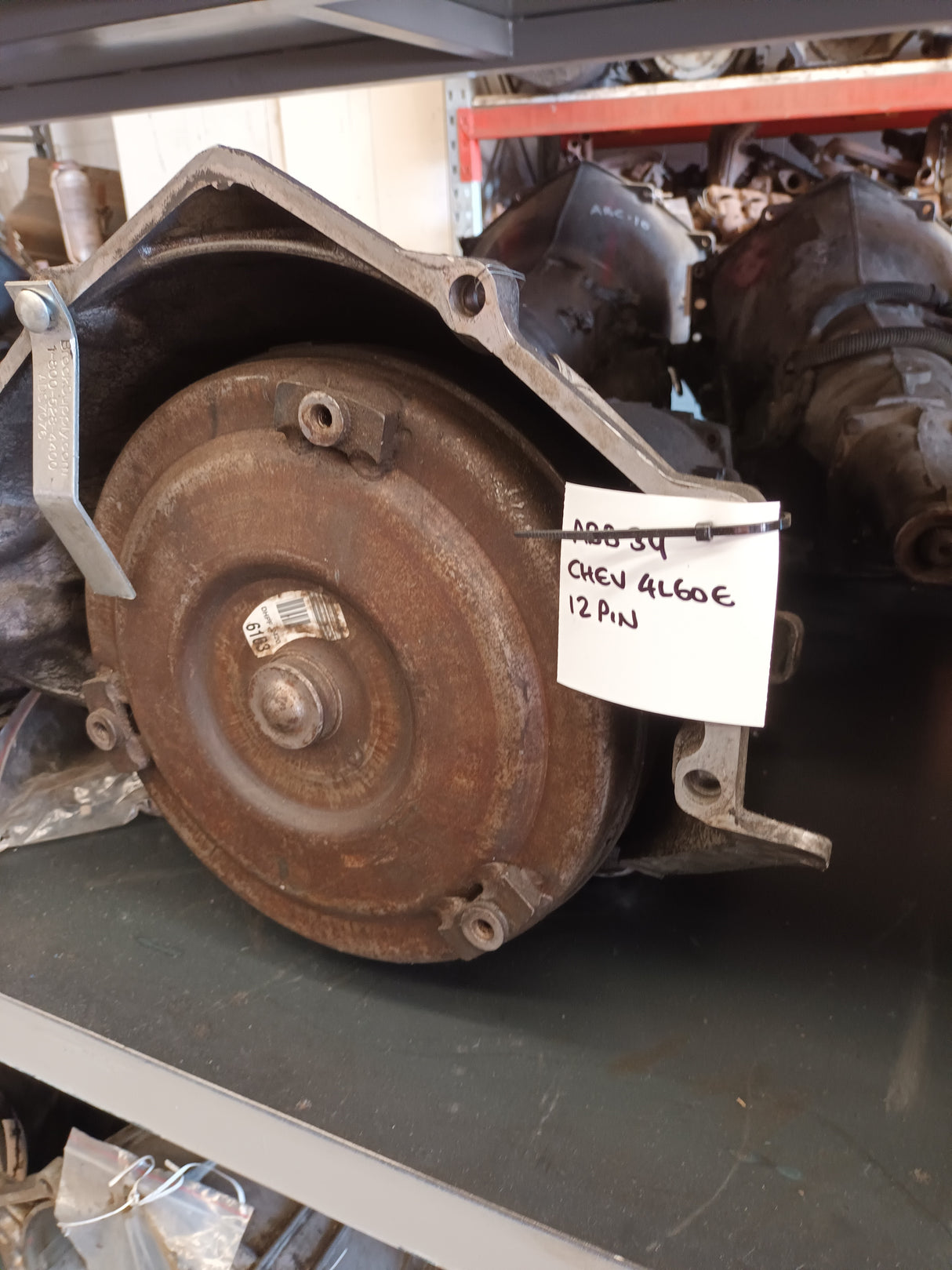 CHEV TRANSMISSION 4L60E.H-DUTY 93-94. IN REBUILDABLE CONDITION.