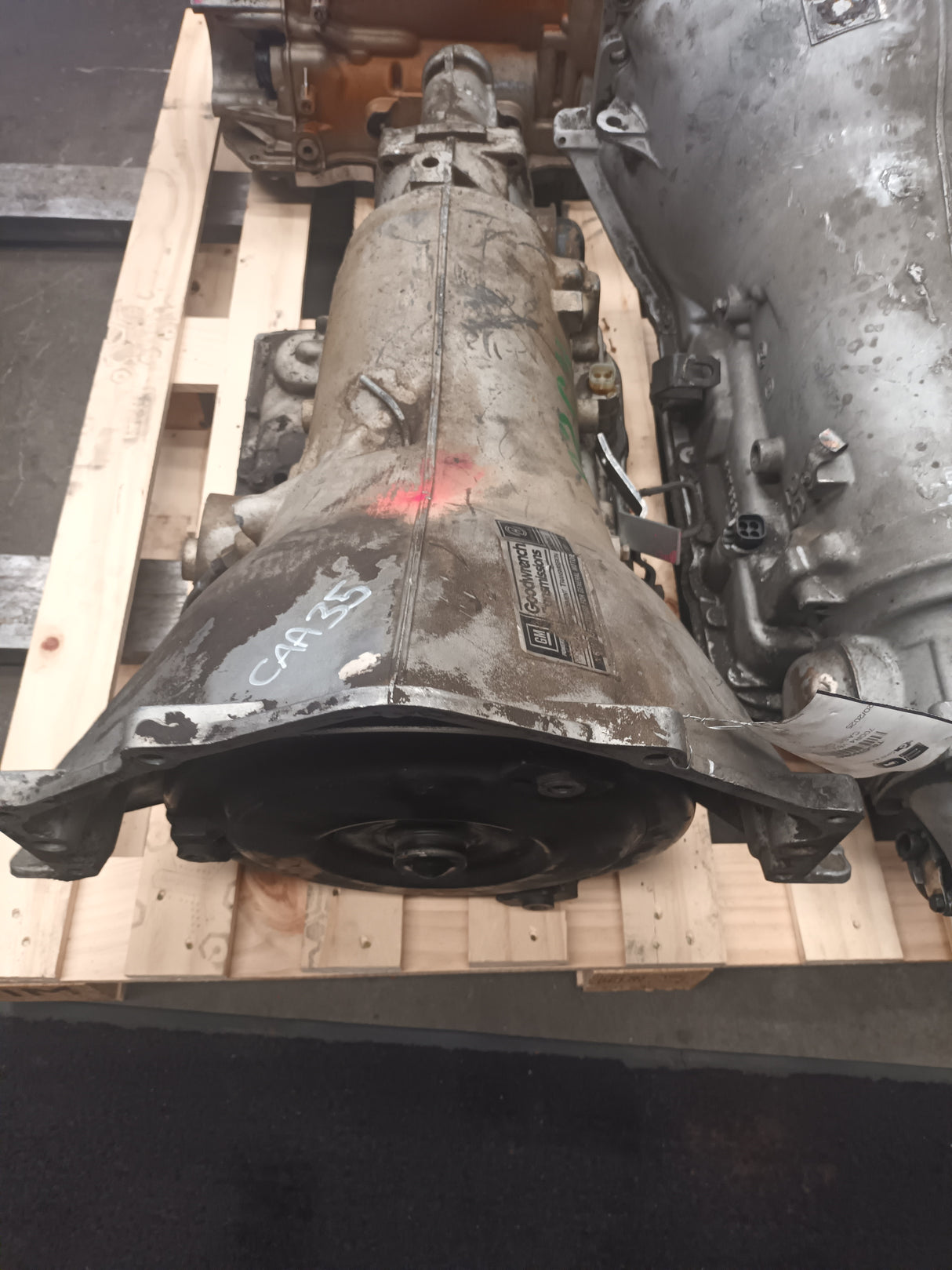 CHEV TRANSMISSION TH700 USED IN REBUILDABLE CONDITION