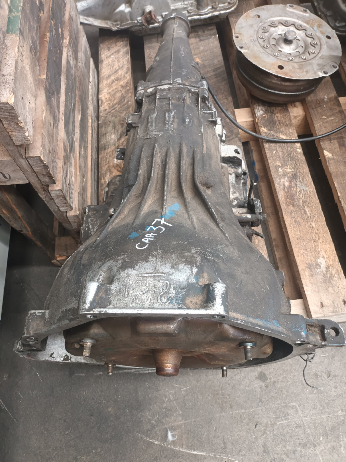 FORD TRANSMISSION C6 SB USED IN REBUILDABLE CONDITION