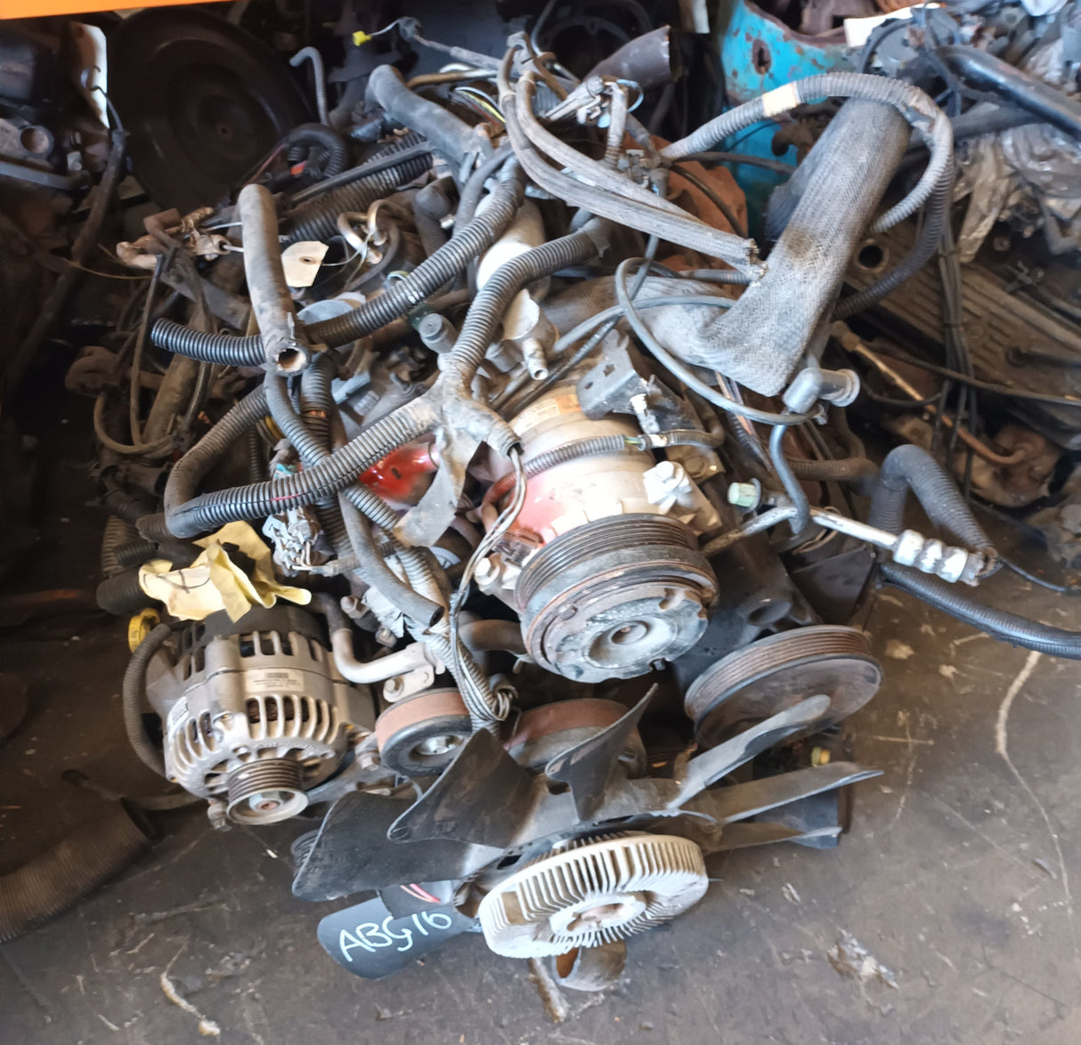 CHEV 350 LATE VORTEC 1996-02 USED CONDITION GOOD FOR REBUILDING