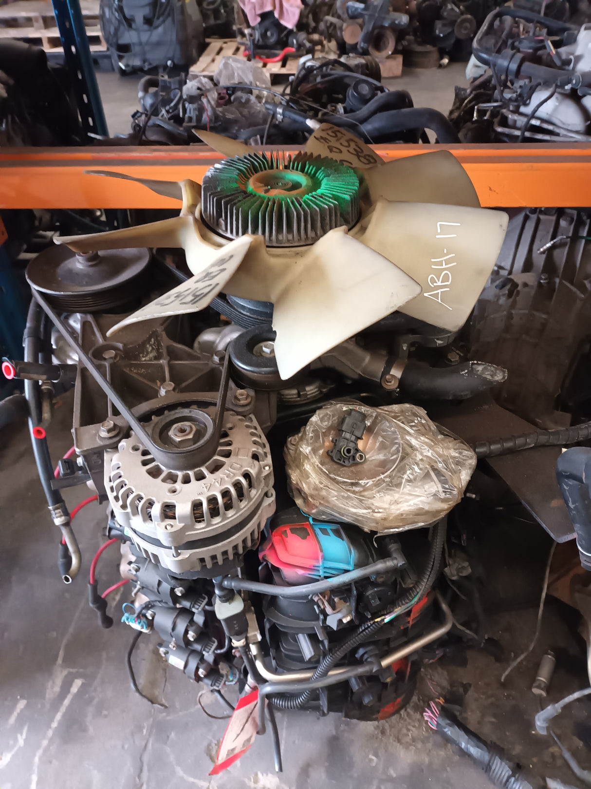 GM LS 6.0LTR HEADS #5364 2011 USED ENGINE IN REBUILDABLE CONDITION