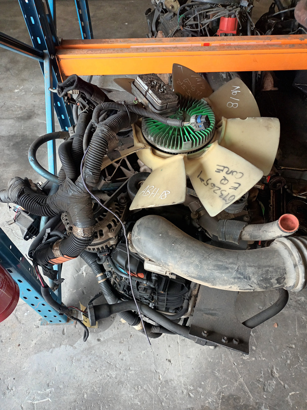 GM LS 6.0LTR HEADS #0821 USED ENGINE IN REBUILDABLE CONDITION