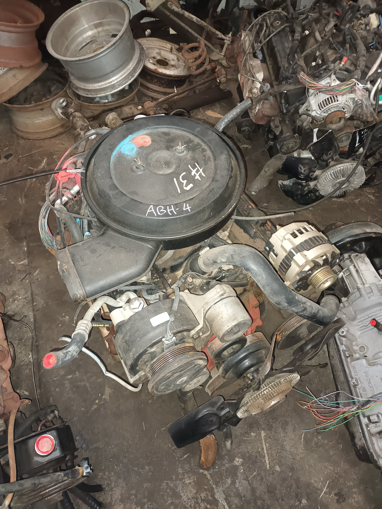 CHEV 350 1987-95 BLOCK CASTING 14093638 USED ENGINE IN REBUILDABLE CONDITION