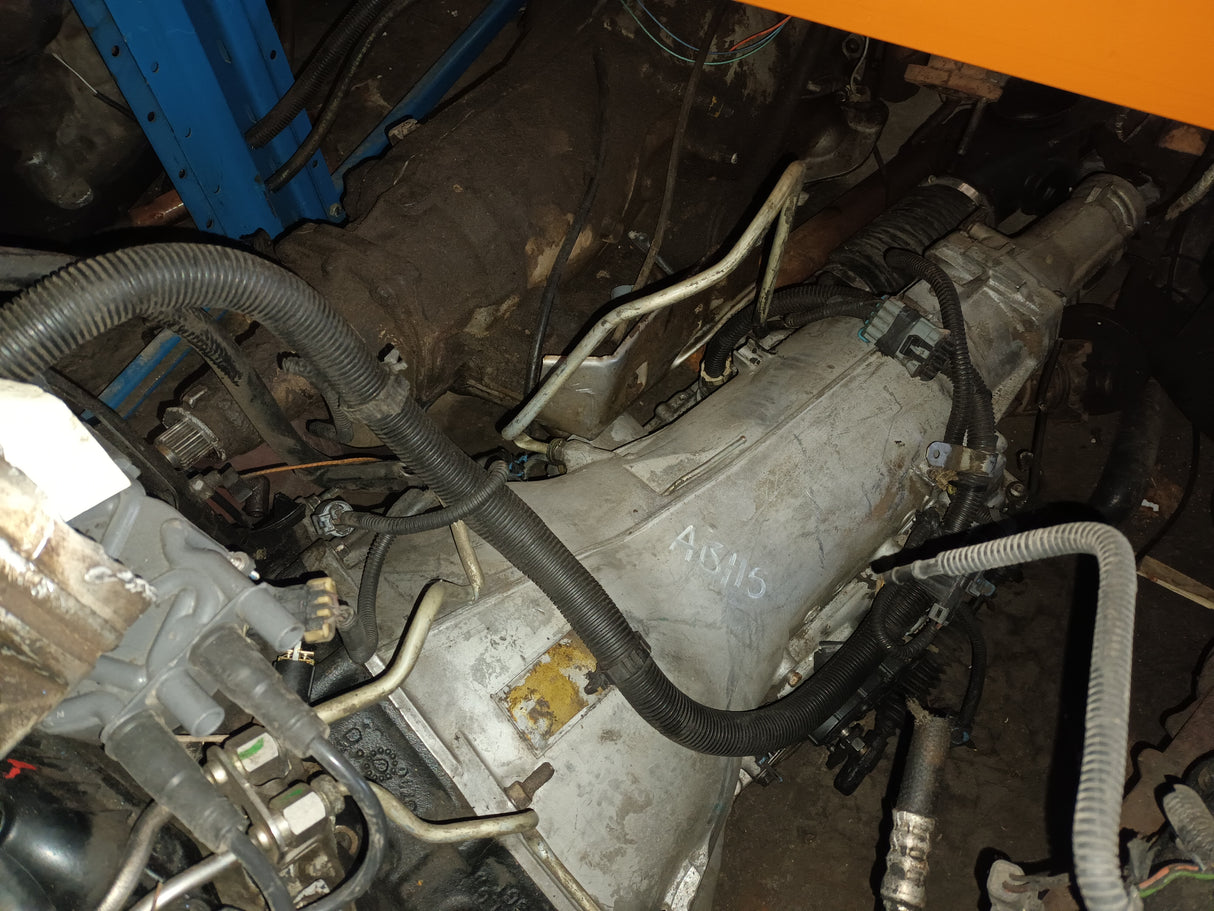 CHEV TRANSMISSION 4L60E 13PIN USED IN REBUILDABLE CONDITION