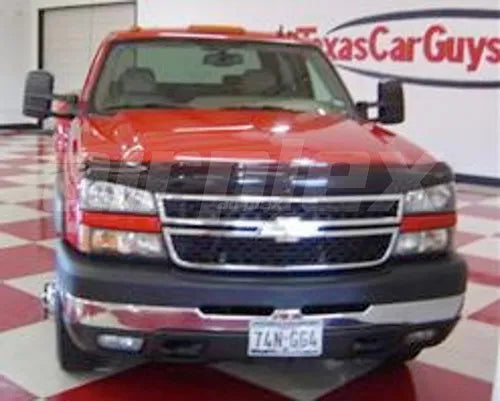 BUG DEFLECTOR CHEV AVALANCHE 2002-06 WITH BODY CLADDING & SILVERADO 2006 WITH POWER DOME HOOD
